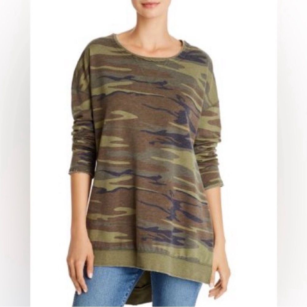 Z SUPPLY | The Weekender High Low Camouflage Long Sleeve Top Women’s Size XS